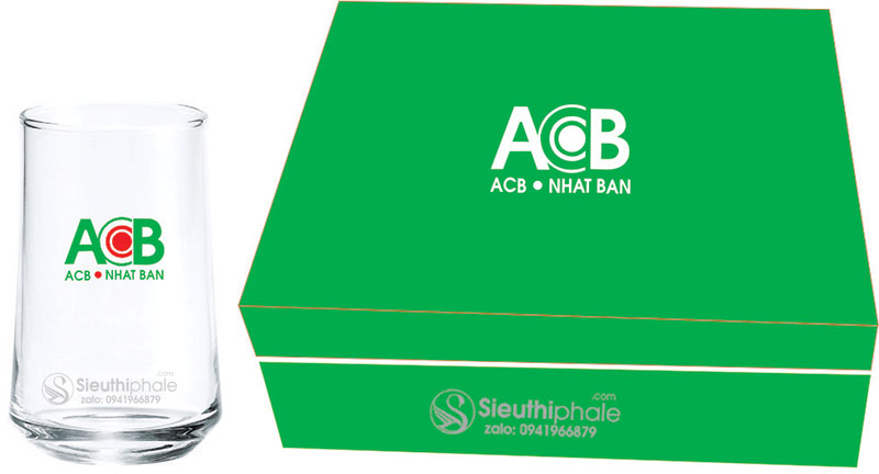 Cốc thủy tinh cao cấp với thiết kế thanh thoát trê trung, hộp đựng quà sang trọng và quý phái