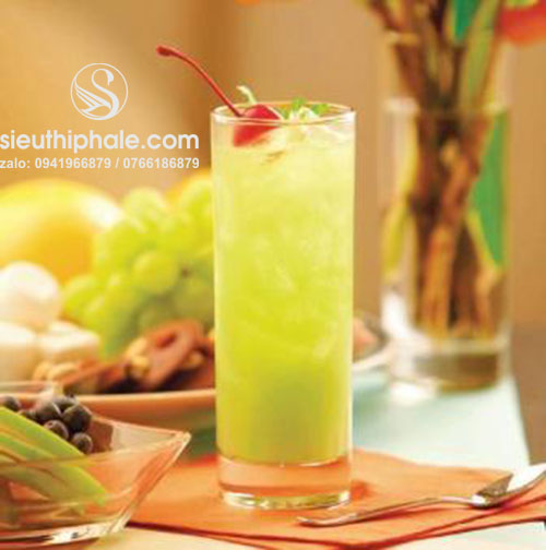 Thiết kế trẻ trung, sang trọng, dáng ống cao, nhưng thanh thoát và chắc chắn, chất thủy tinh trong suốt như pha lê